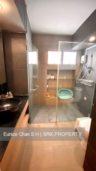 Blk 131 Clarence Lane (Queenstown), HDB 5 Rooms #216055591